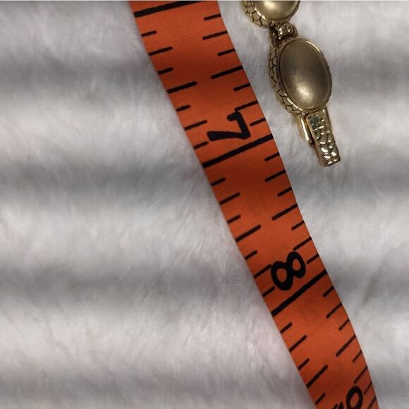 Vintage Liz Claiborne Brushed Goldtone Round & Oval Medallion Bracelet - Picture 8 of 10